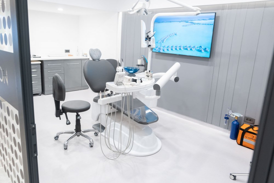 Slider image (3) YEG Clinic - Best Dental Clinic Istanbul